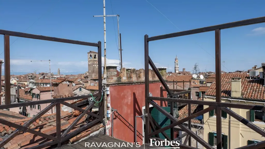 Terrasse - Luxury Penthouse with Canal View in Venice