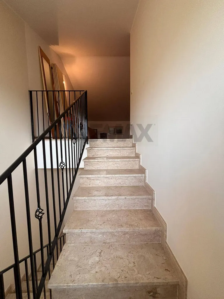 Maison 7 pièces à IT
