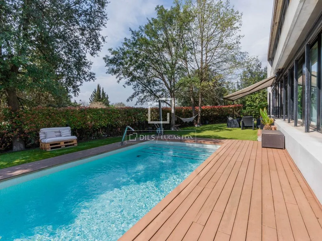 Bassein - Luxury Villa with Pool in Girona