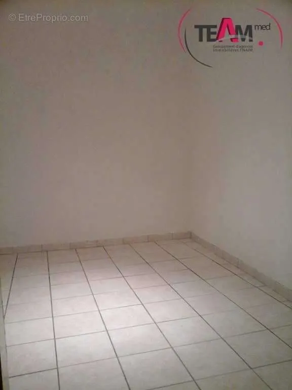 Toad - 2-Bed Apartment in Sète Centre