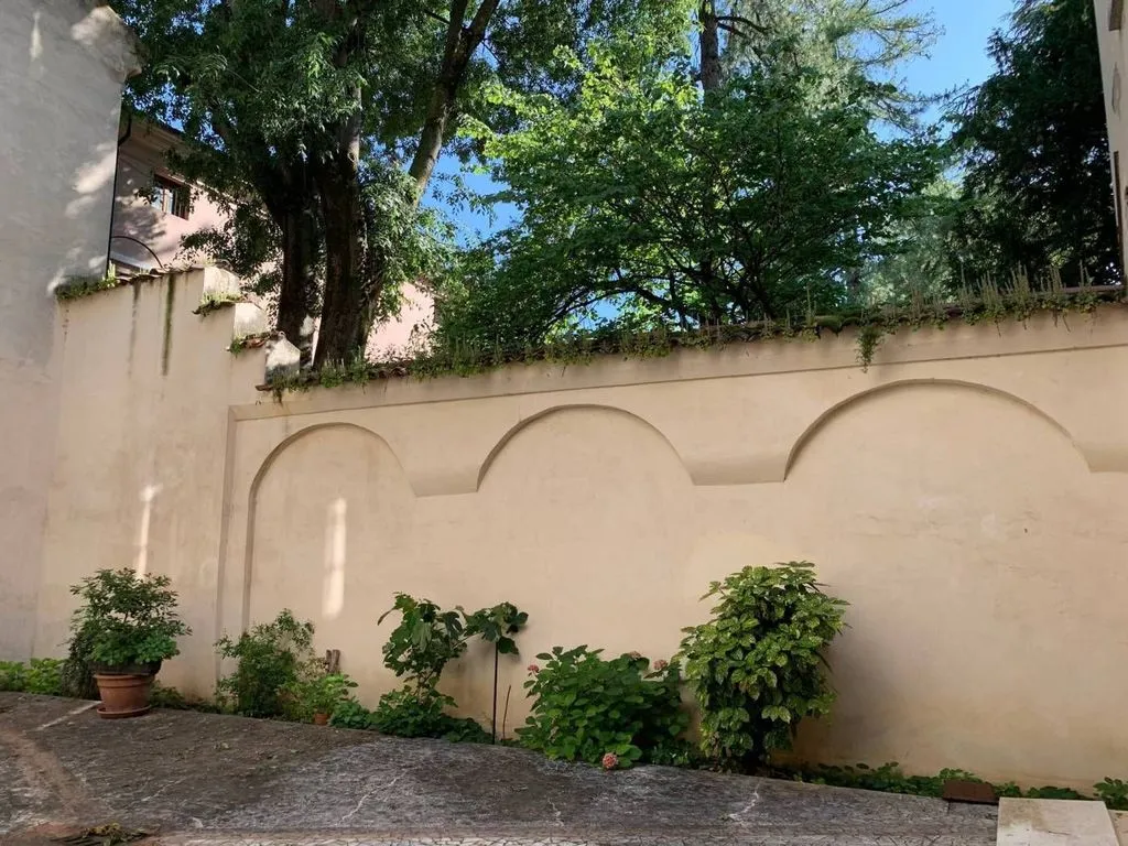 Jardin - Historic House with Private Garden in Mantova