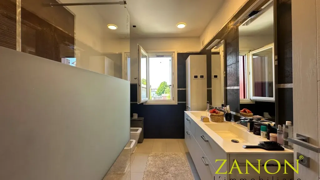 Bagni - Modern House with Garden in Codroipo