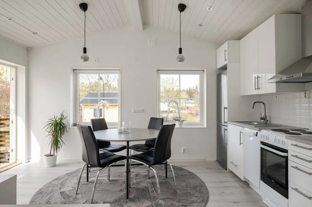 Cuisine - Efficient Flat with Parking in Stockholm