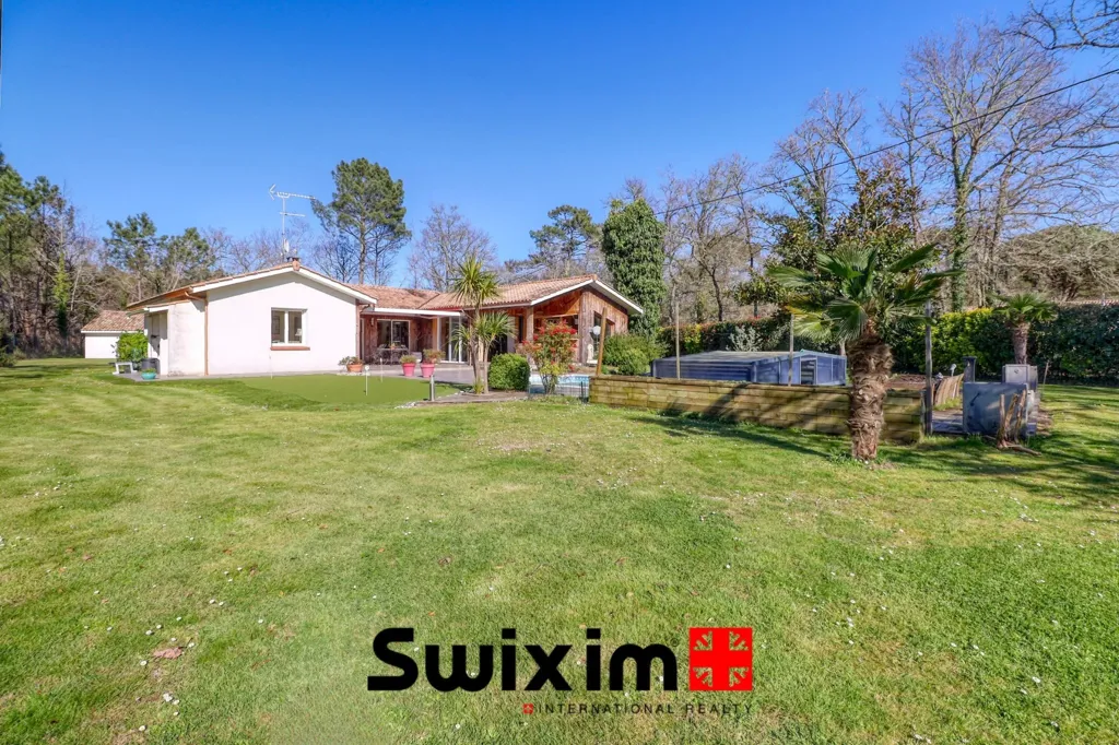 Aed - Exceptional Property with Pool in Hourtin