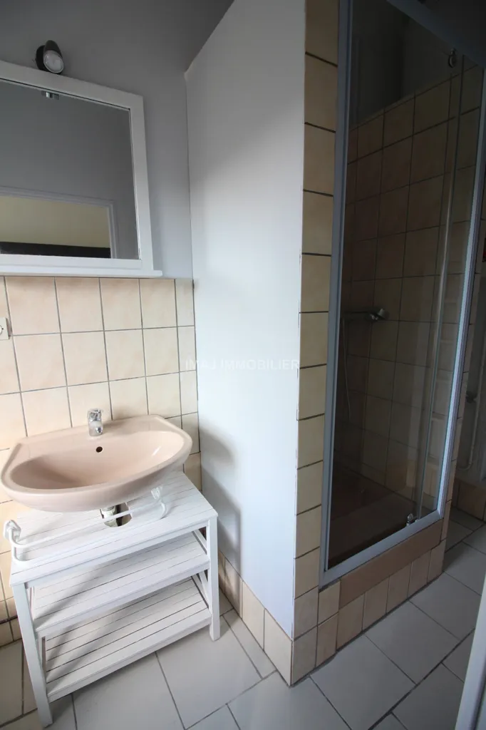 Vannitoad - F2 Flat with Balcony in Thaon les Vosges