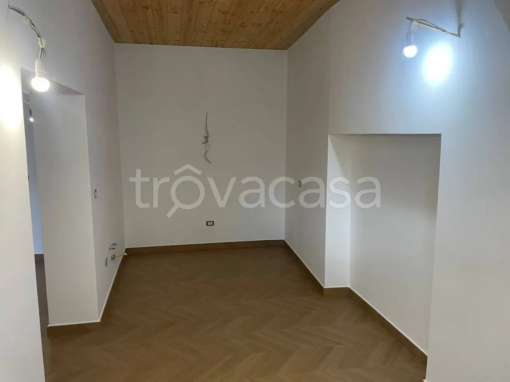 Pièces - Modern Villa with Balcony in Aversa