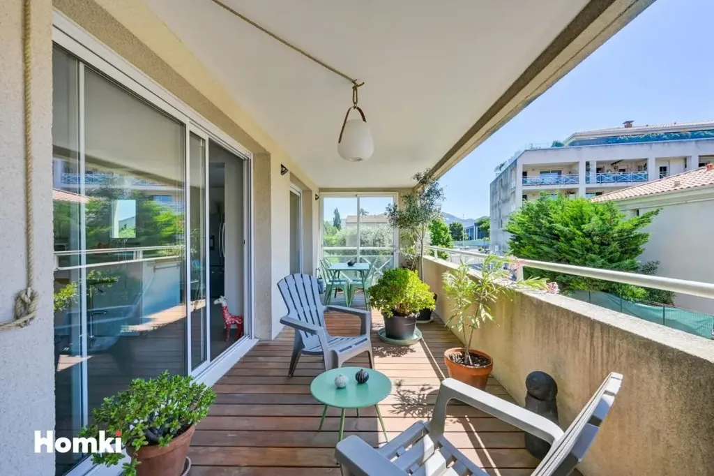 Balcon - Appartement T4 Traversant avec Terrasse à Marseille