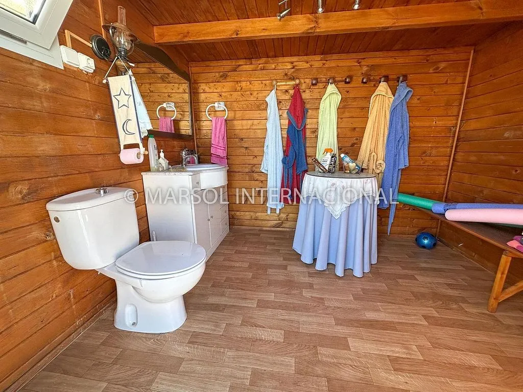 Vannitoad - Chalet with Pool in Fortuna