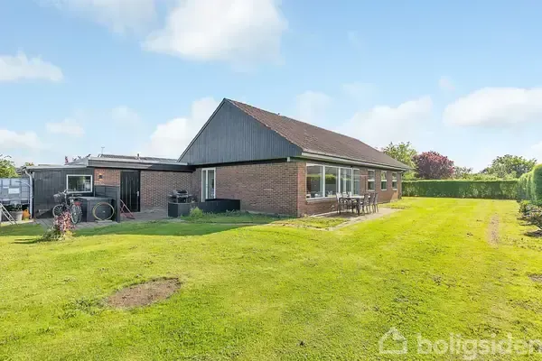 Jardin - Renovated Villa with Central Heating in Galten