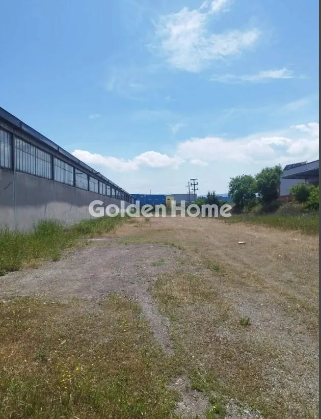 Aed - Industrial Space with Loading Bay in Oinoi