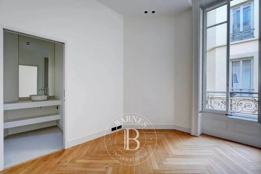 Toad - Luxury Flat with Balcony in Lyon's Historic District