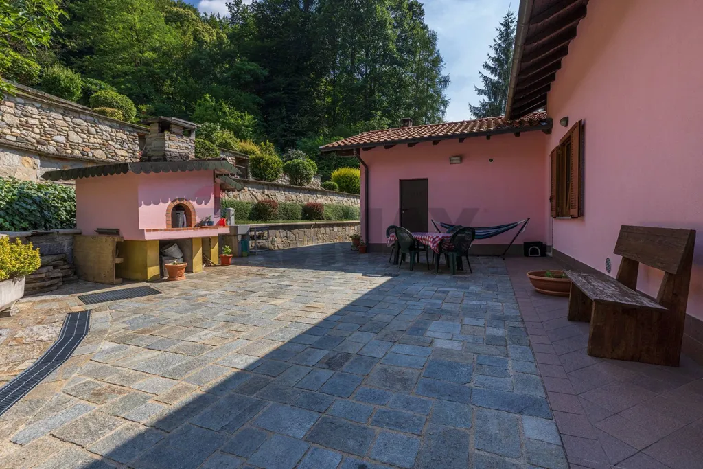 Terrace - Single-Storey Villa with Garden in Marchirolo