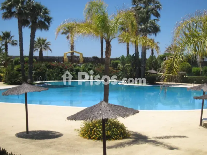 Piscine - Marine-View Penthouse in Islantilla