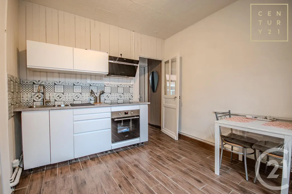 Cuisine - Appartement Meublé 2 Pièces en Centre-Ville de Maubeuge