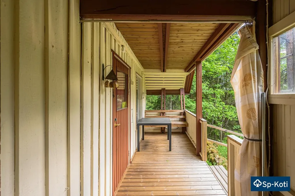 Terrasse - Cottage with Sauna in Forested Area