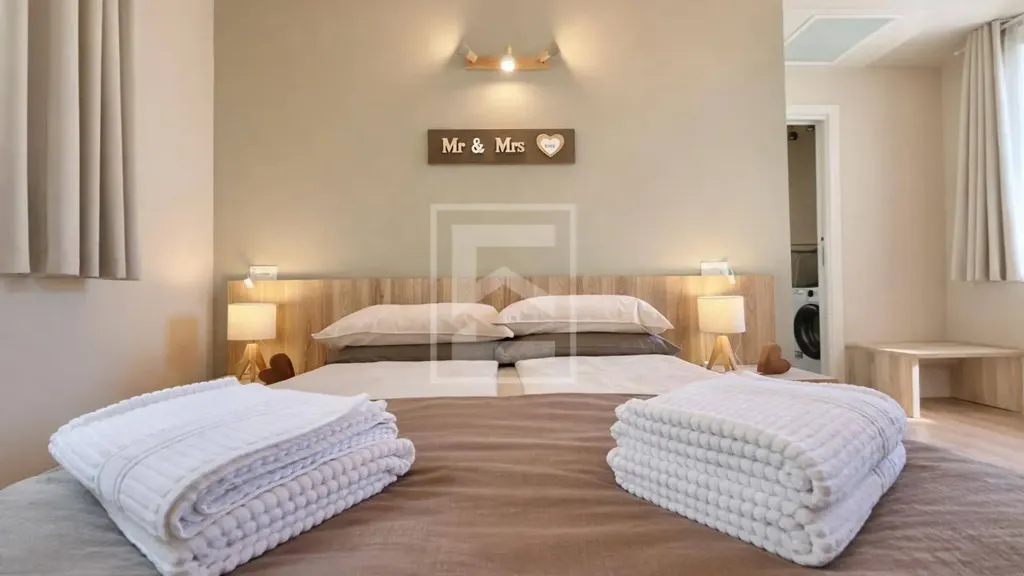 Bedrooms - Restored Triplex with Garden View in Manerba del Garda