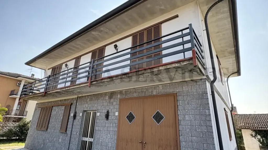 Exterior - Villa with Garden in Garlasco