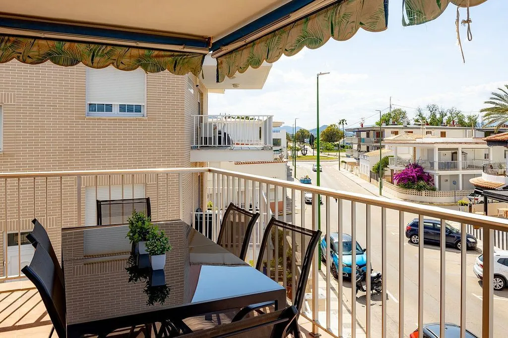 Balcony - Ample Terrace Apartment in Oliva Playa