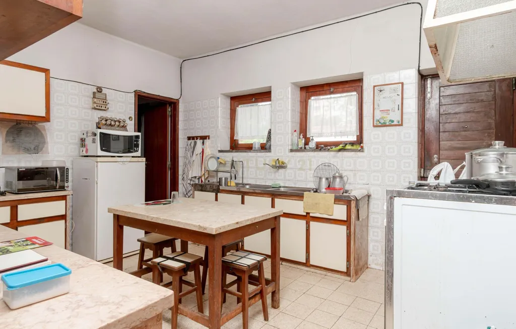 Köök - T6+1 House with Garden in Alfragide Norte