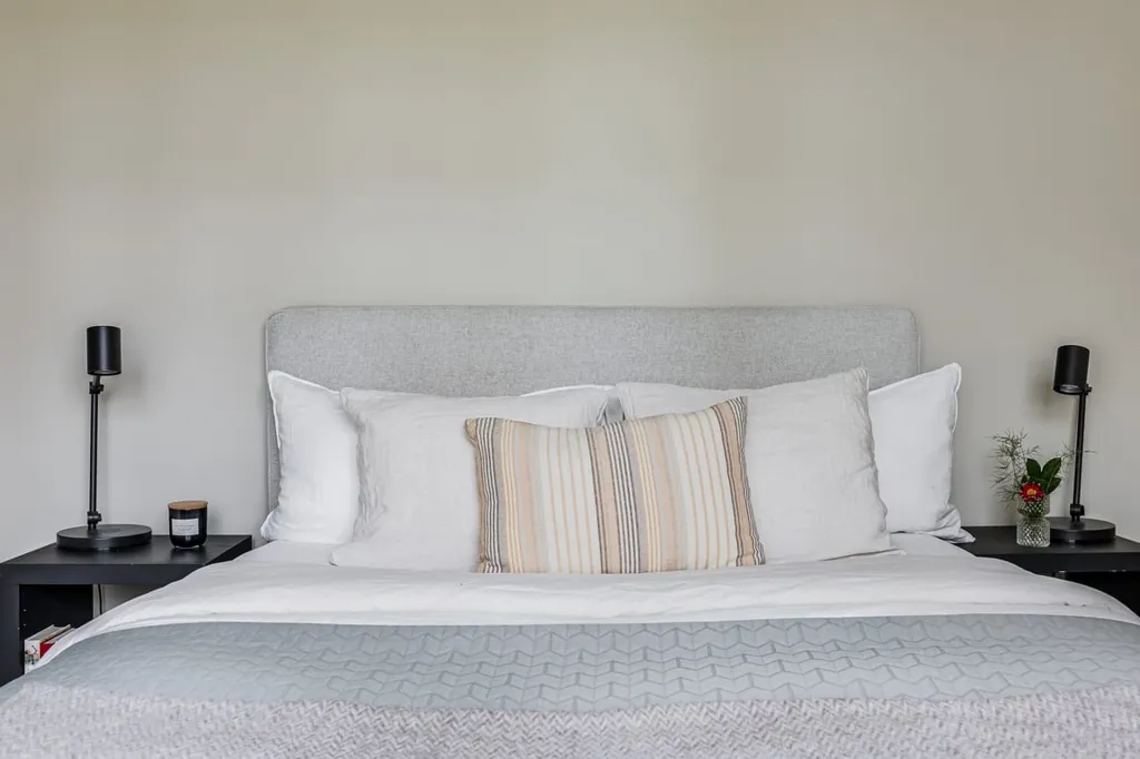 Chambres - Modern Two-Bedroom with Garden in Central Malmö
