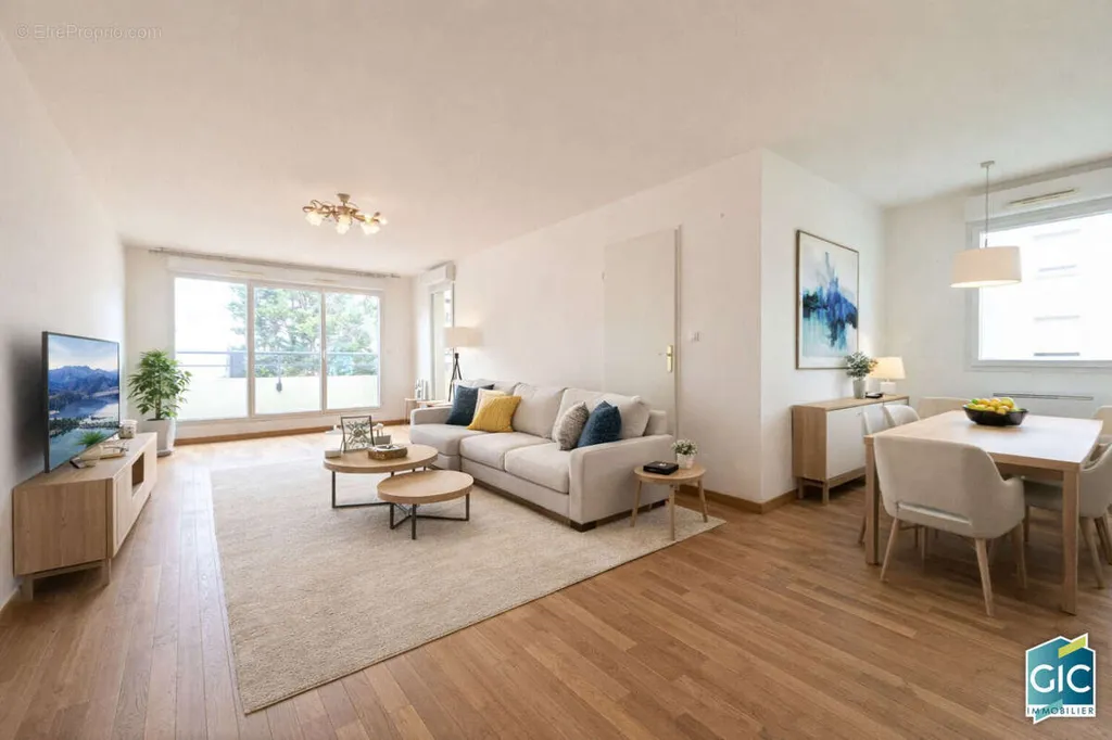 Soggiorno - Apartment with Terrace in Caen