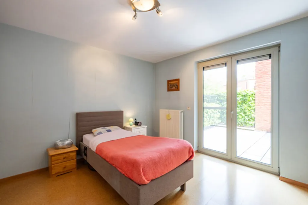 Chambres - Appartement Équipé avec Terrasse et Parking à Anvers