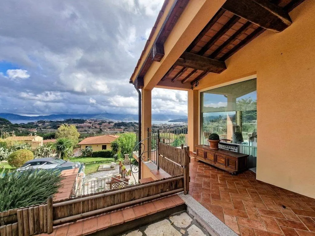 Terrass - Modern Villa with Panoramic View in Portoferraio