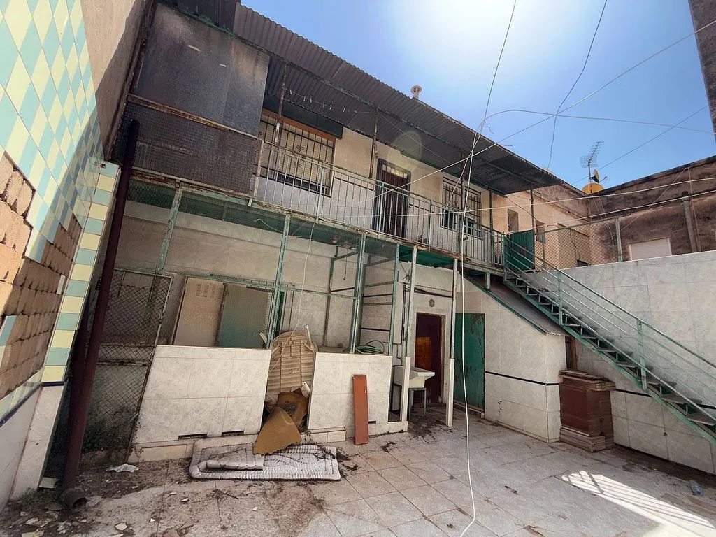 Jardin - 6-Bedroom Flat with Private Patio in Los Dolores