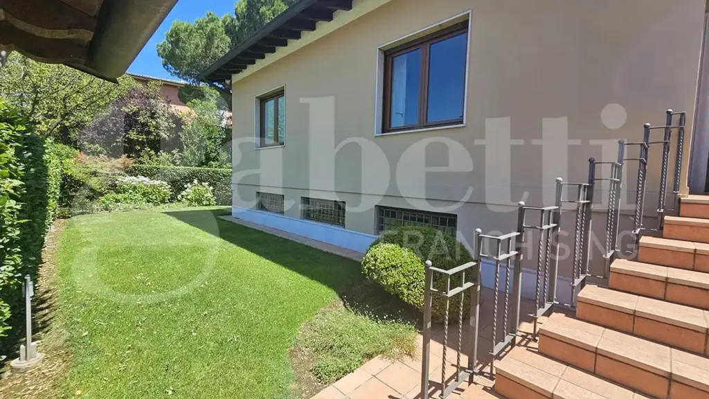 Extérieur - Classical Villa with Garden in Brescia