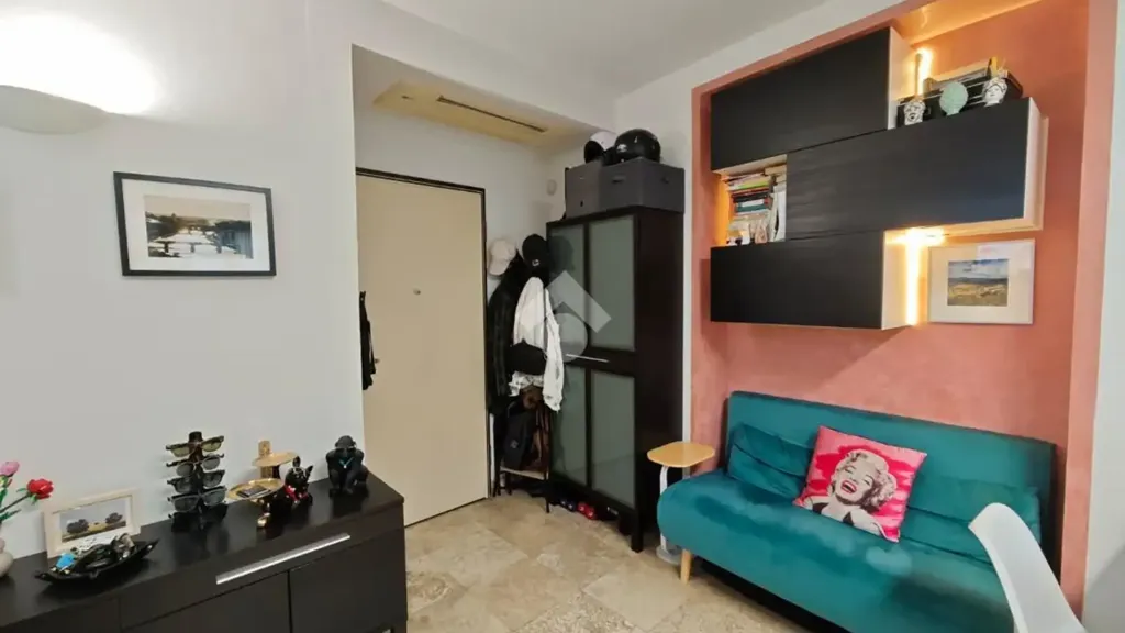 Elutuba - Fully Furnished Flat with Balcony in Scandicci