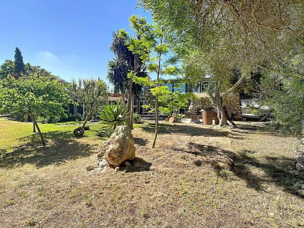 Aed - Rustic House with Pool and Terrace in Ciutadella