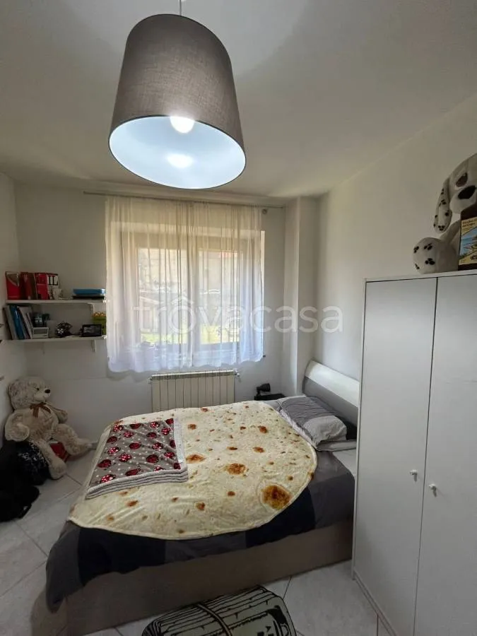 Chambres - Rustic Semidetached House with Courtyard in Trana