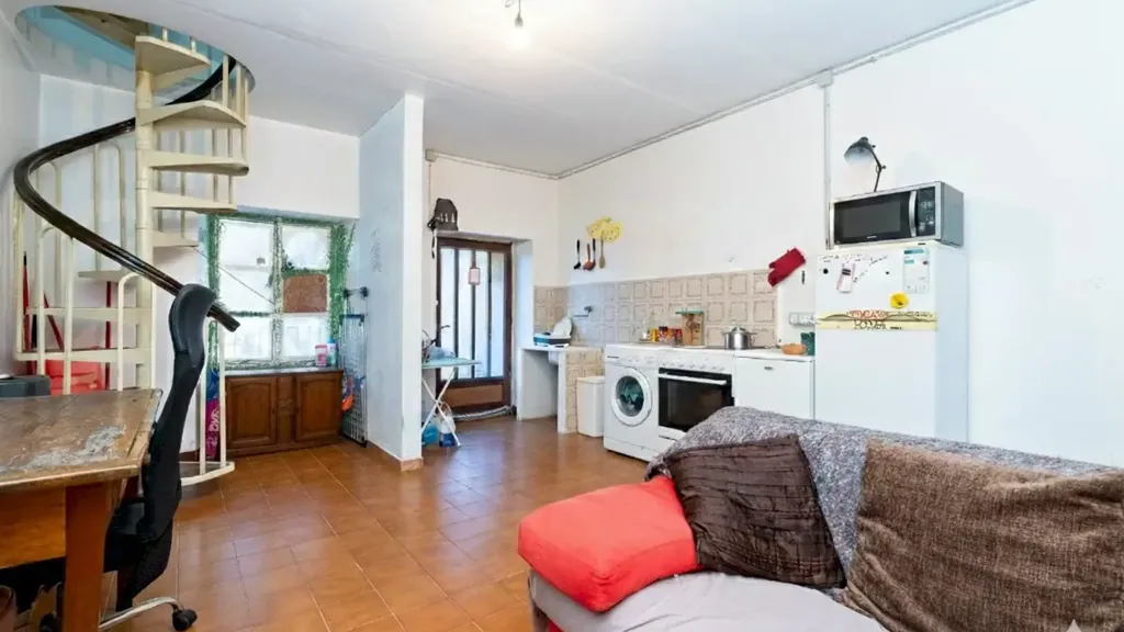 Elutuba - Charming Cottage with Balcony in Pradleves
