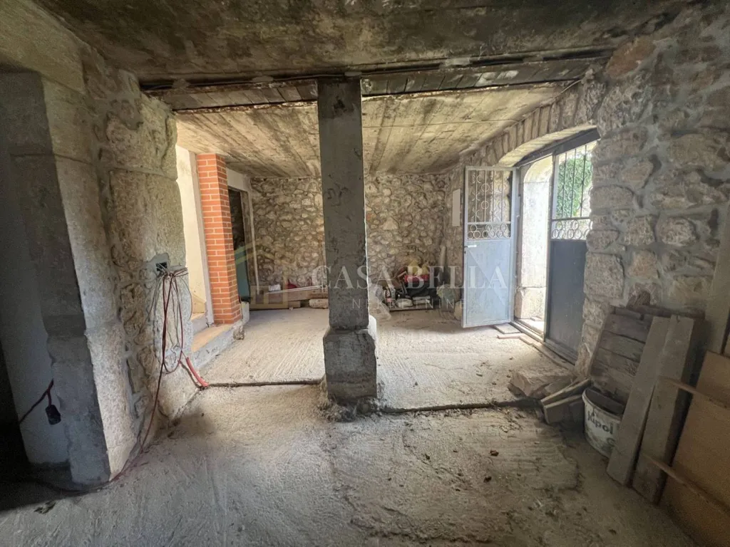 Stanze - House with Pool near Bribir Centre