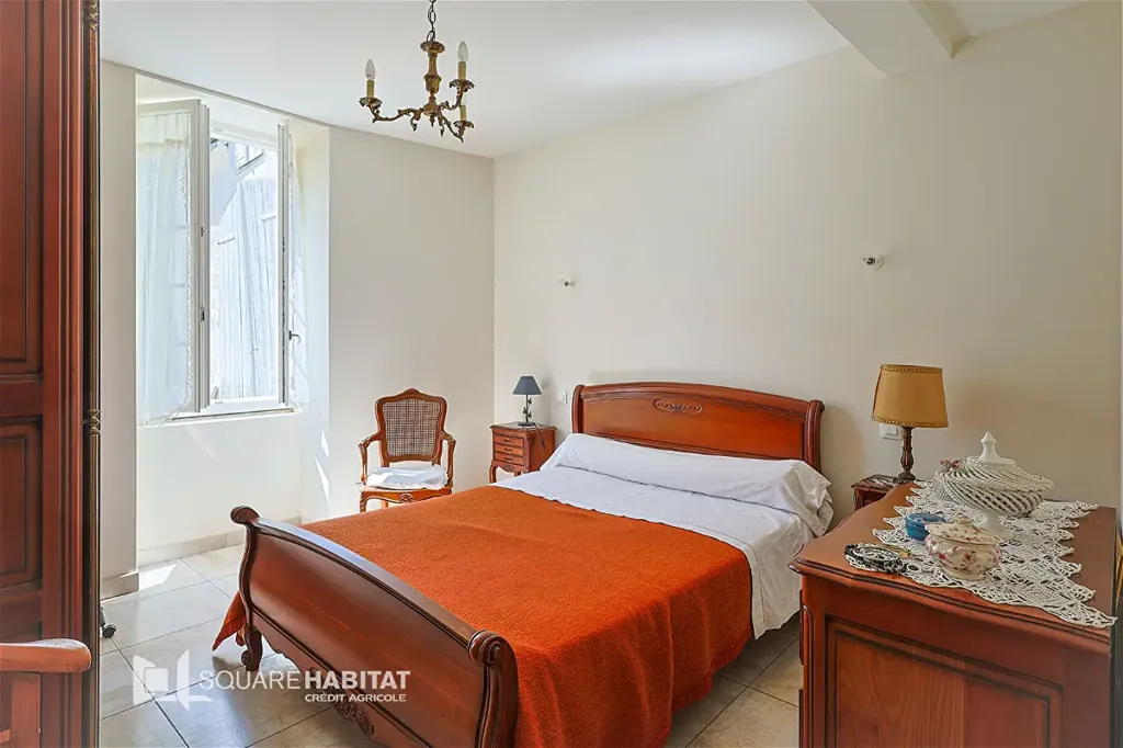 Maison 5 pièces à Angais