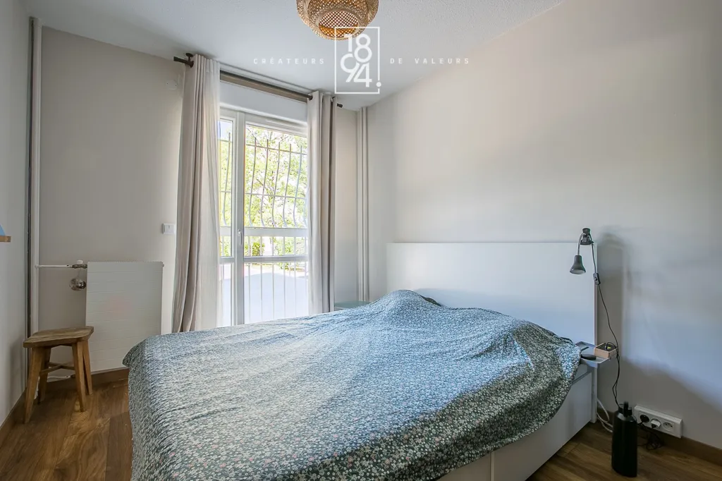 Magamistoad - Refurbished 3-Bed Flat with Balcony in Château Saint-Cyr