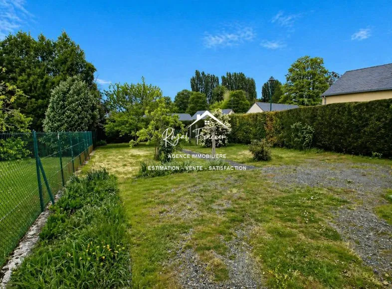 Giardino - House with Garden View in Ligueil
