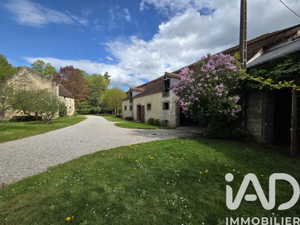 Aed - Stone House with Garden in Occagnes