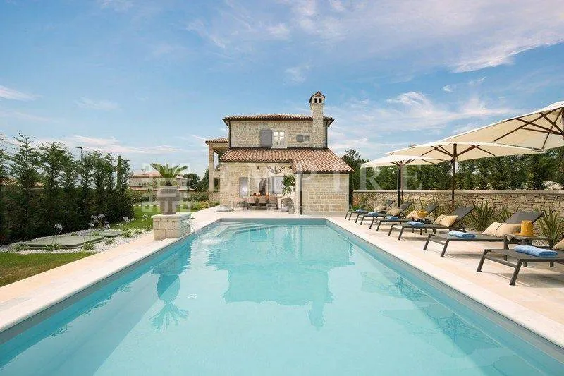 Bassein - Luxury Villa with Pool in Kanfanar
