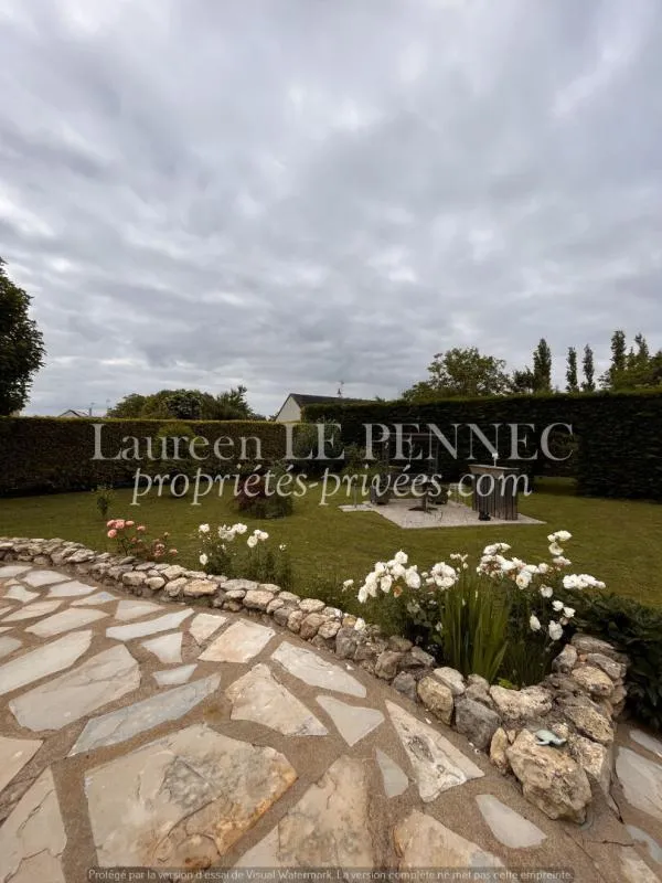 Aed - Charming House with Large Garden in Sermises