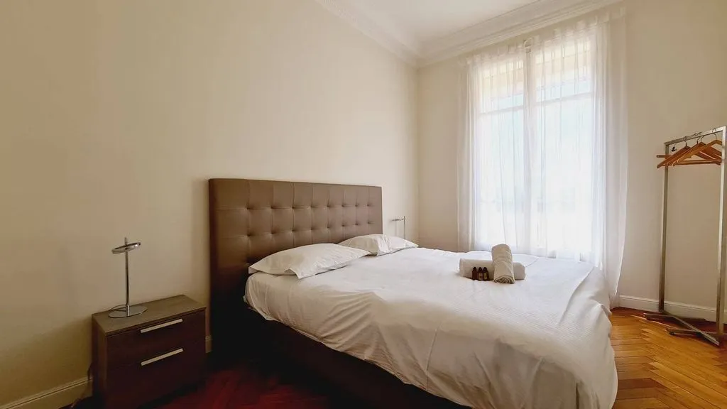 Bedrooms - Luxury Flat with Balcony in Cannes
