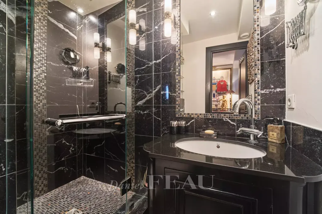 Bathrooms - Haussmannian Apartment with Park View in Paris 8th