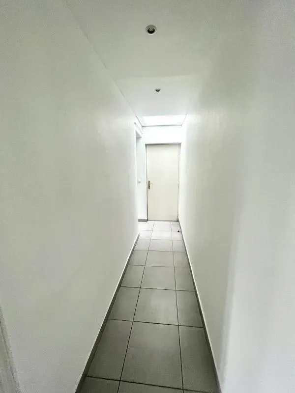 Hallway - Bright 2-Bed Flat near Saint-Lazare, Paris