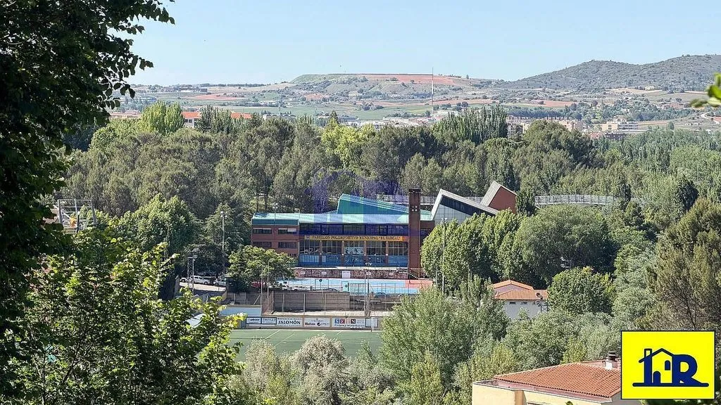 Exterior - Duplex with University Proximity in San Antón, Cuenca