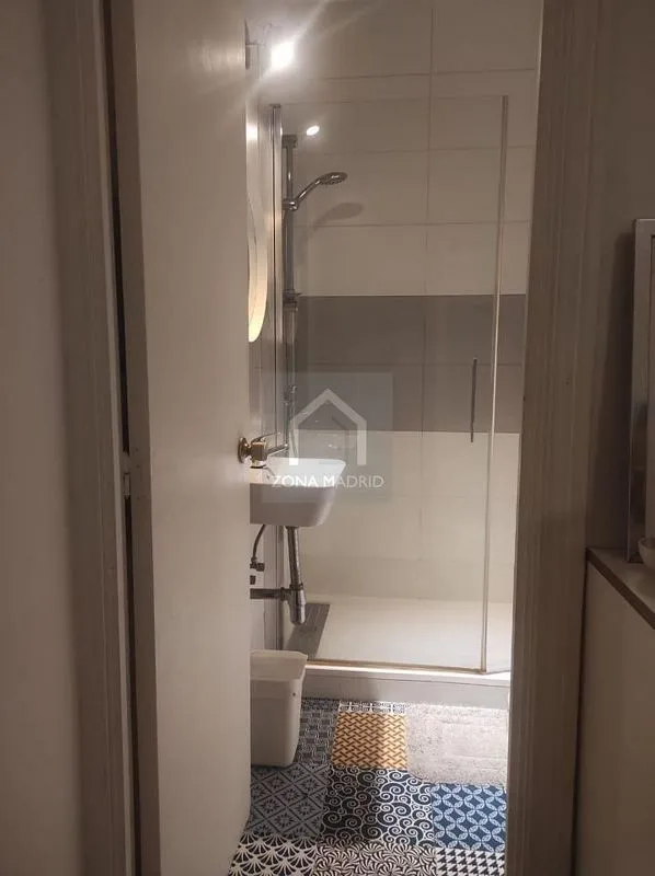 Salles de bain - Apartment with Balconies to Plaza de Chueca, Madrid