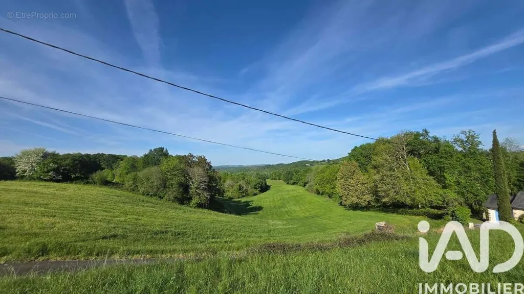 Aed - Land with South Exposure in Esquiule