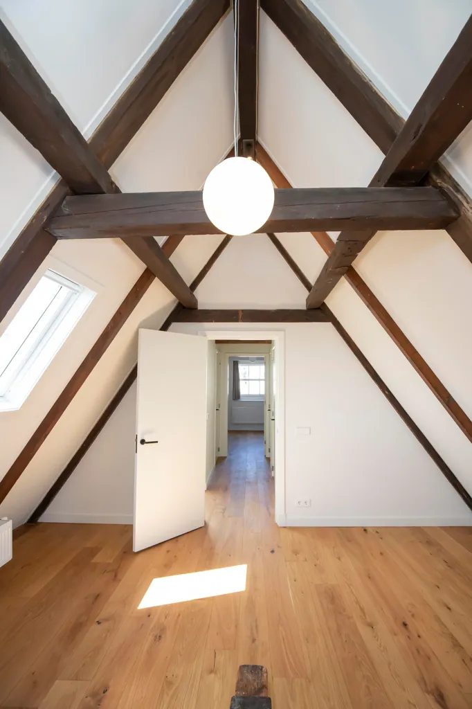 Toad - Renovated Duplex with Singel View in Amsterdam