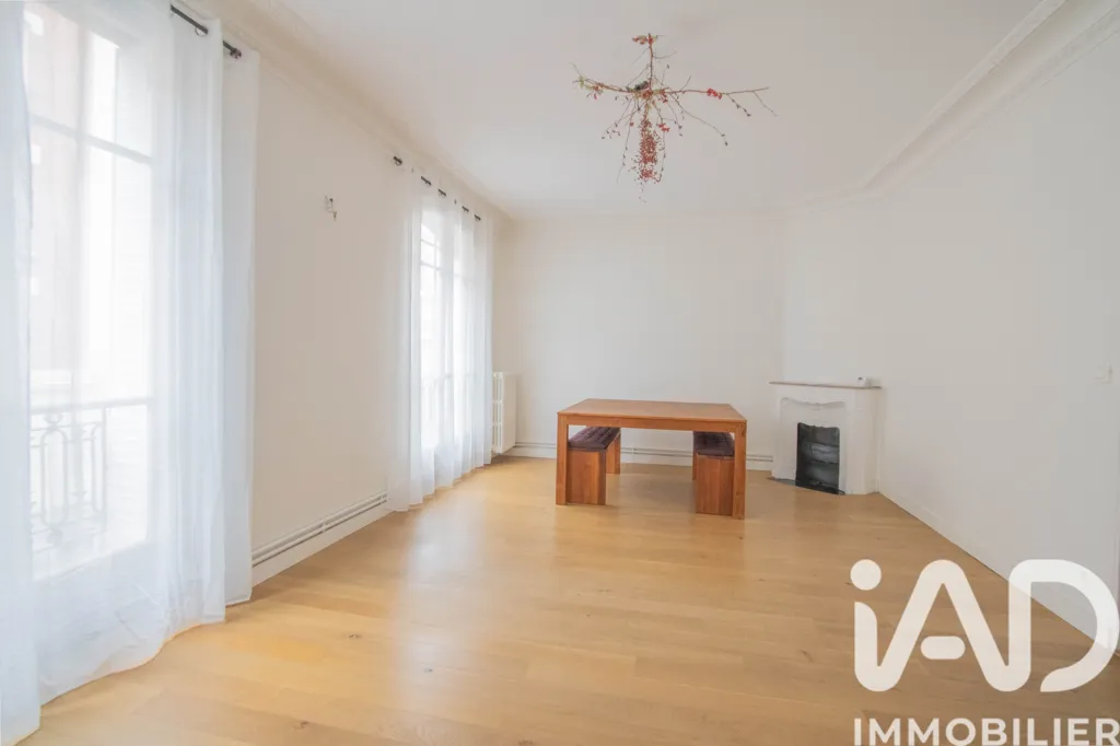 Séjour - Appartement Familial avec Charme Ancien à Saint-Ouen-sur-Seine