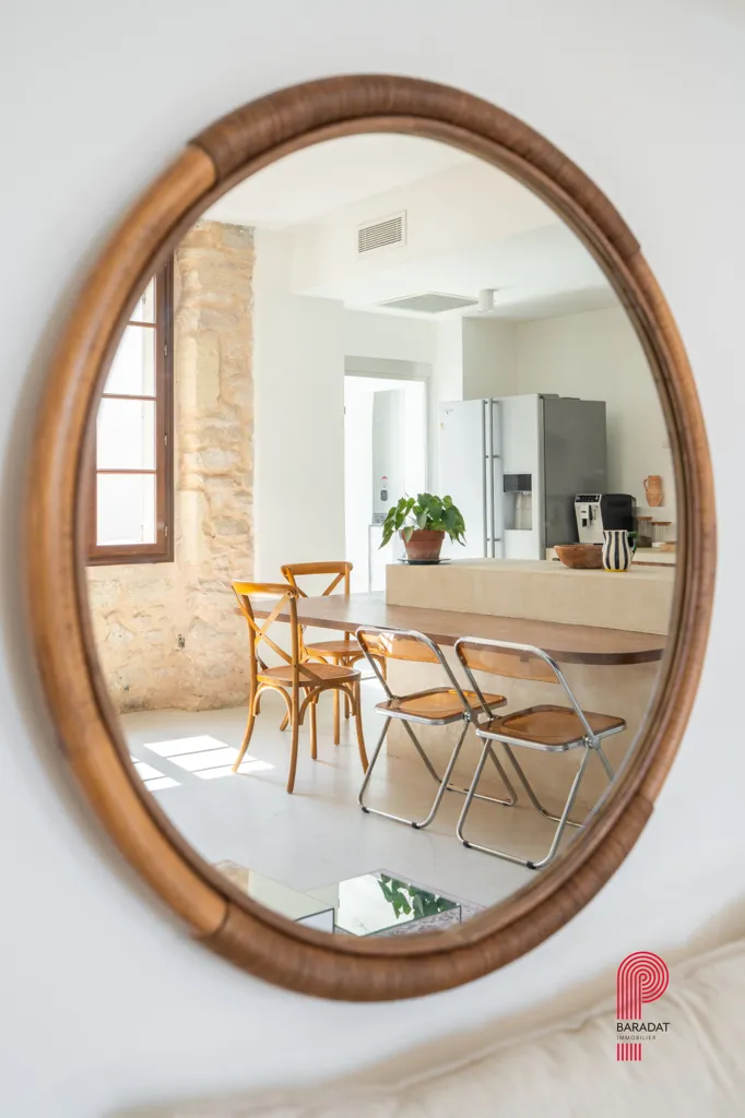 Séjour - Appartement Rénové avec Terrasse à Marseille