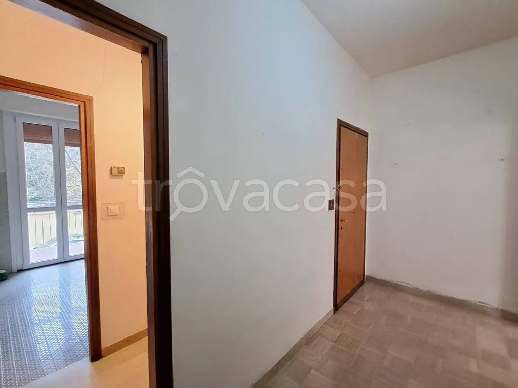 Entrée - Apartment with Balcony in Ferrara Centre
